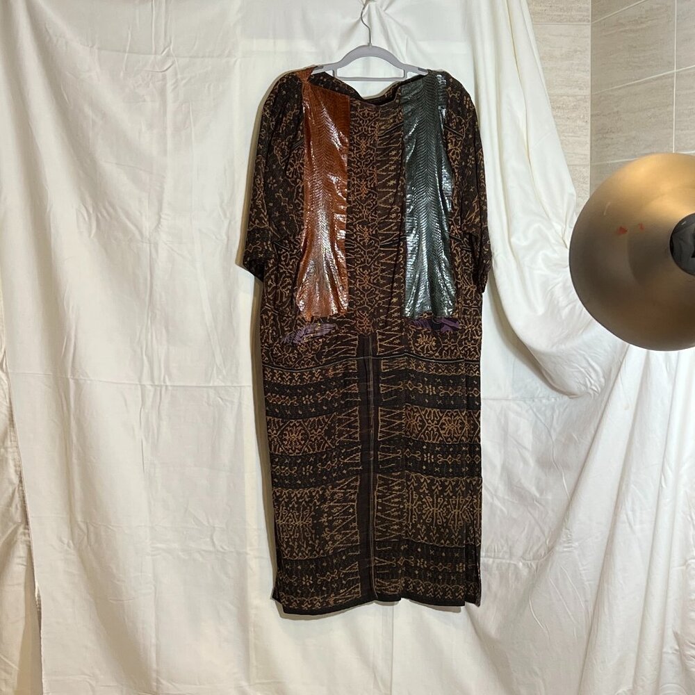 Vintage shift, Handmade Ikat from Ende, Flores, before 1980